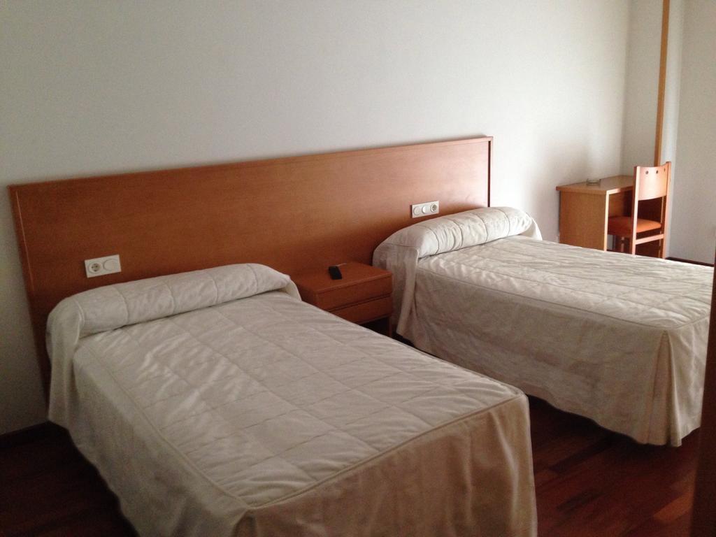 Hostal El Poligono Zamora Room photo